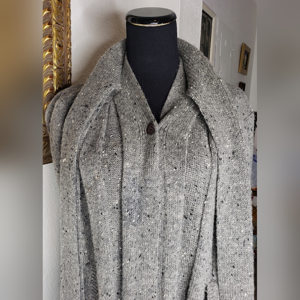VTG 1970s Grey Wool Womens Long Winter Cape One Button Built In Scarf Size 10 - Picture 6 of 10